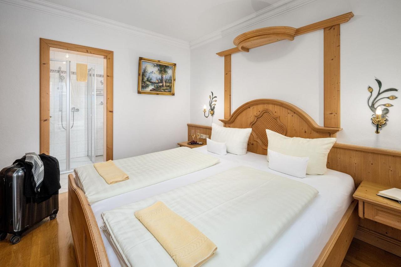 Hotel Preishof كيرشهام المظهر الخارجي الصورة