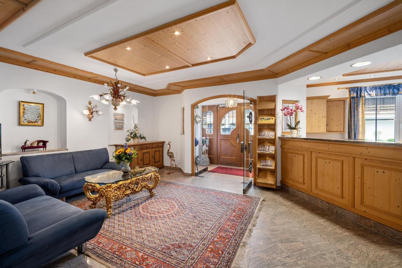 Hotel Preishof كيرشهام المظهر الخارجي الصورة