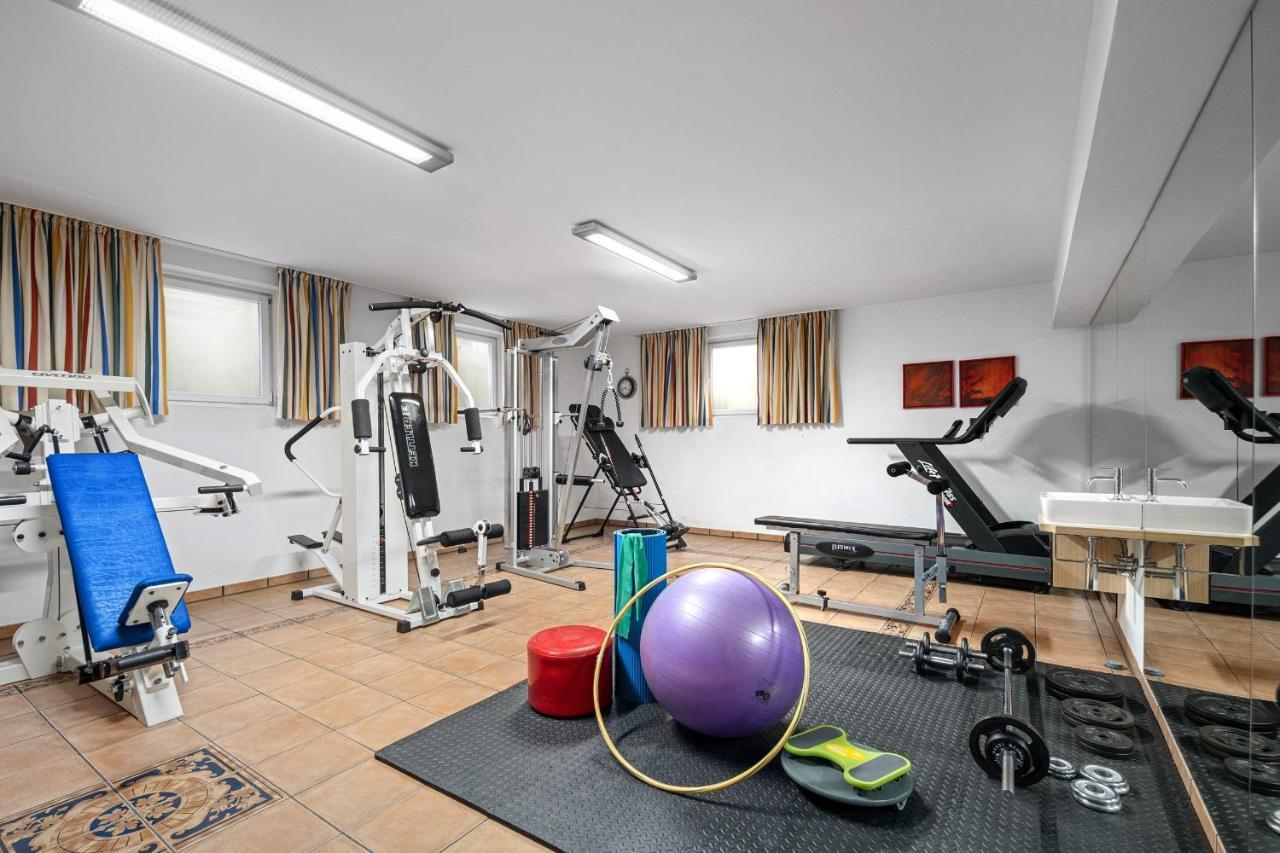 Hotel Preishof كيرشهام المظهر الخارجي الصورة