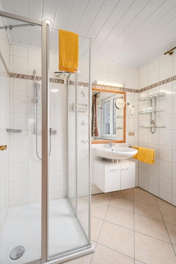 Hotel Preishof كيرشهام المظهر الخارجي الصورة