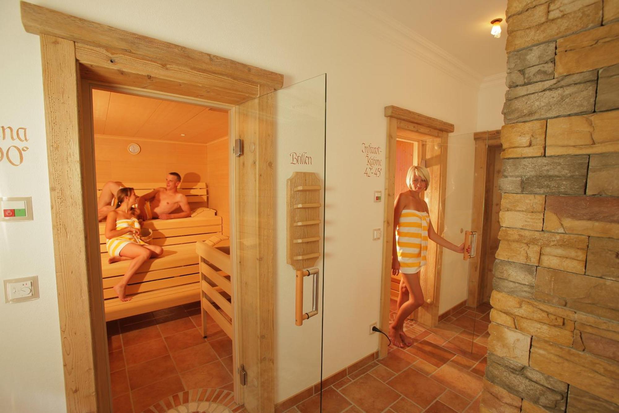 Hotel Preishof كيرشهام المظهر الخارجي الصورة
